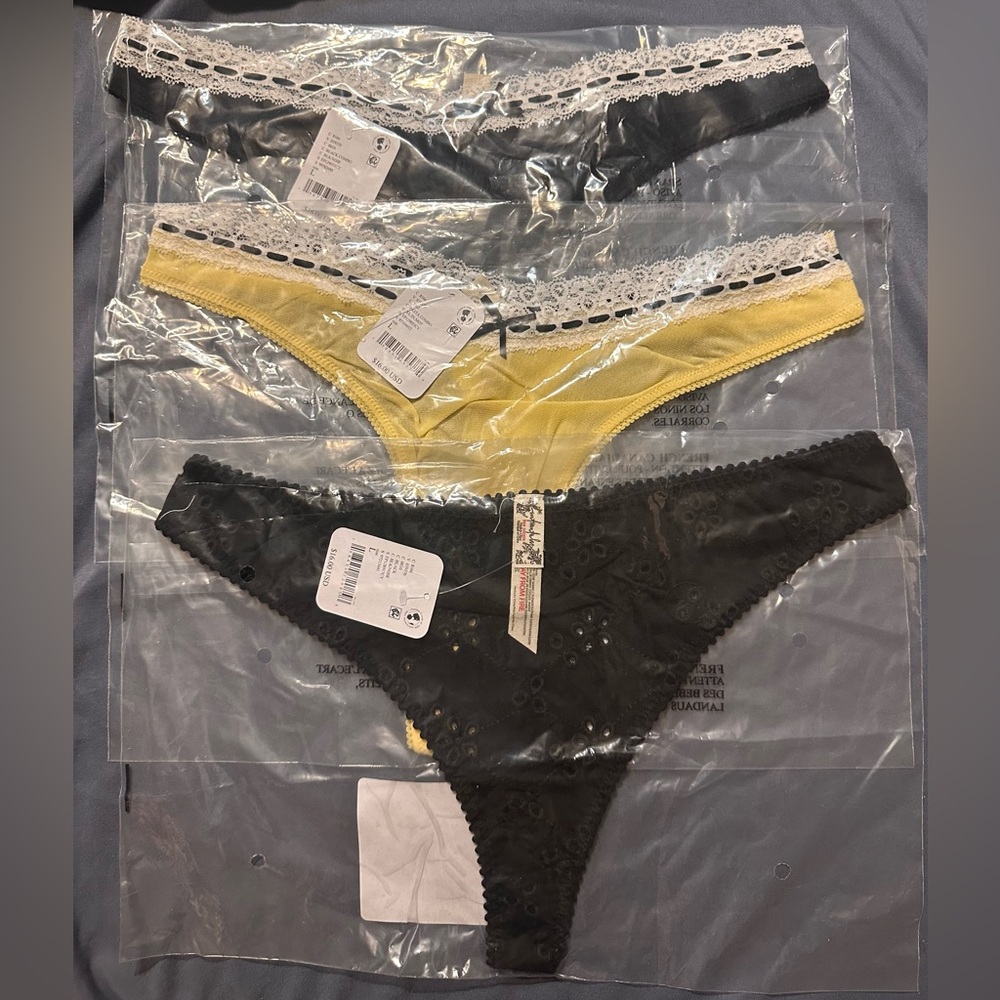 Free People So Sweet HomeGrown Thong Large
